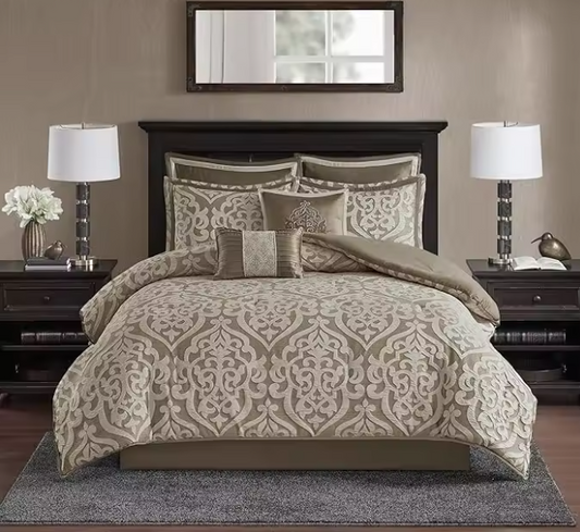 The Golden Manor Comforter